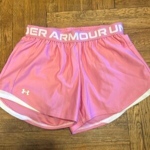 Woman’s XS Under Armour Shorts